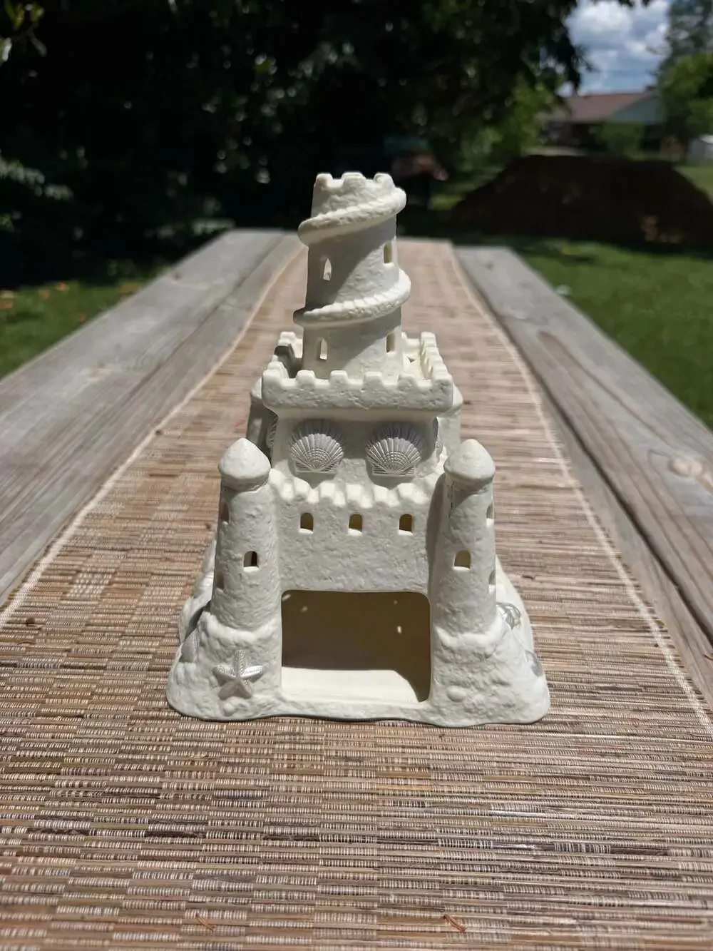 PartyLite P7306 White Bisque Porcelain Sandcastle Tealight Candle Holder - Picture 3 of 4